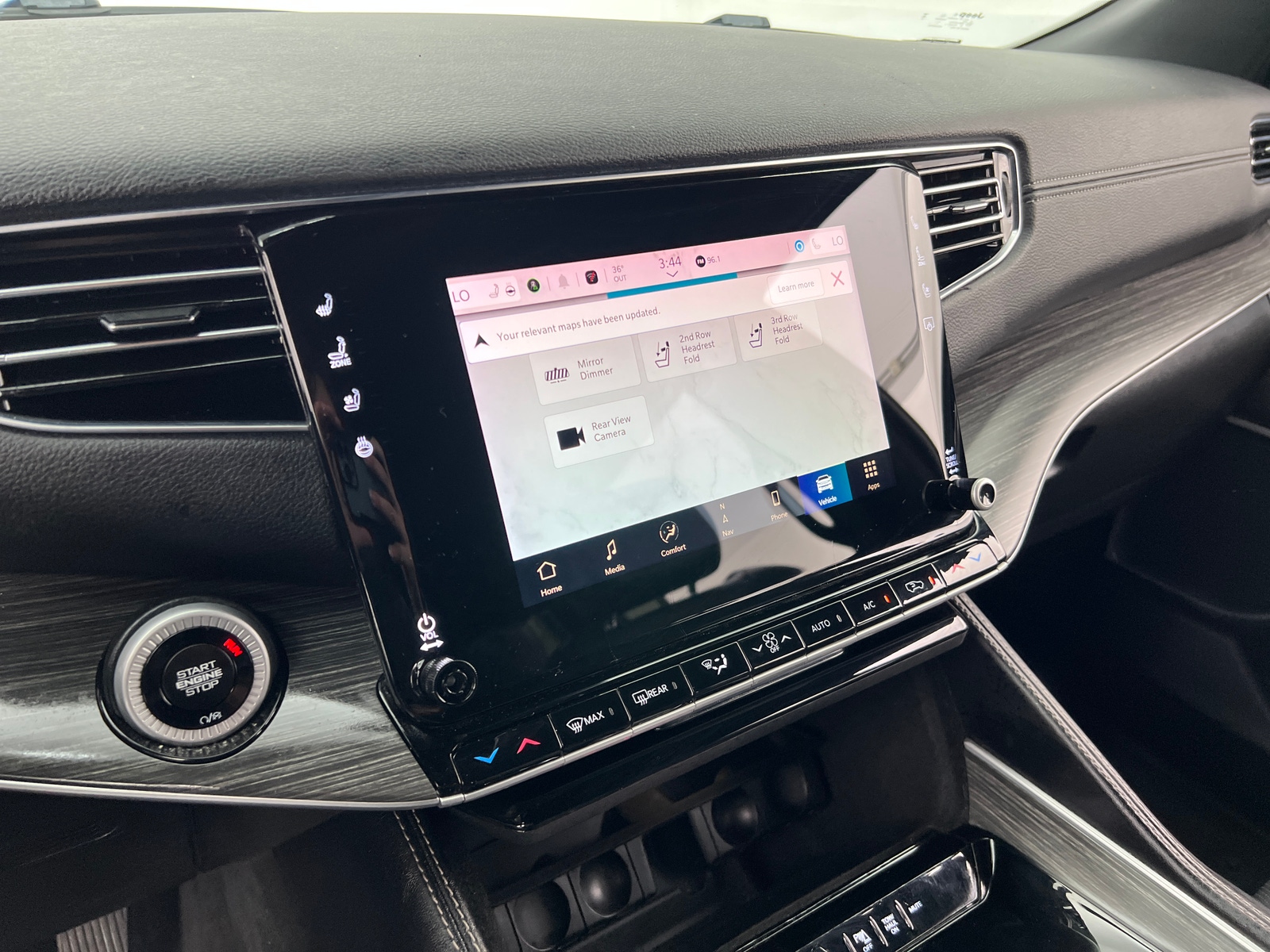 Thumbnail: 2023 Jeep Wagoneer - 3