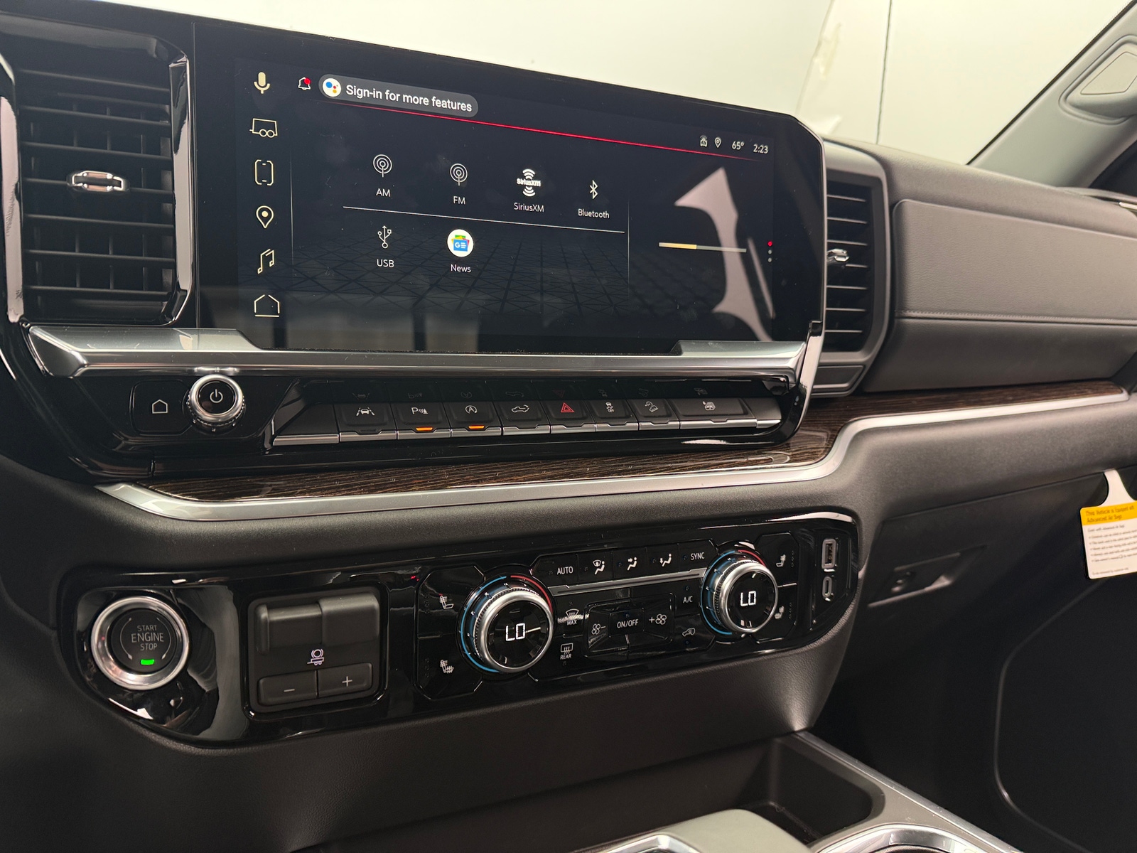 Thumbnail: 2026 GMC Sierra 1500 - 4