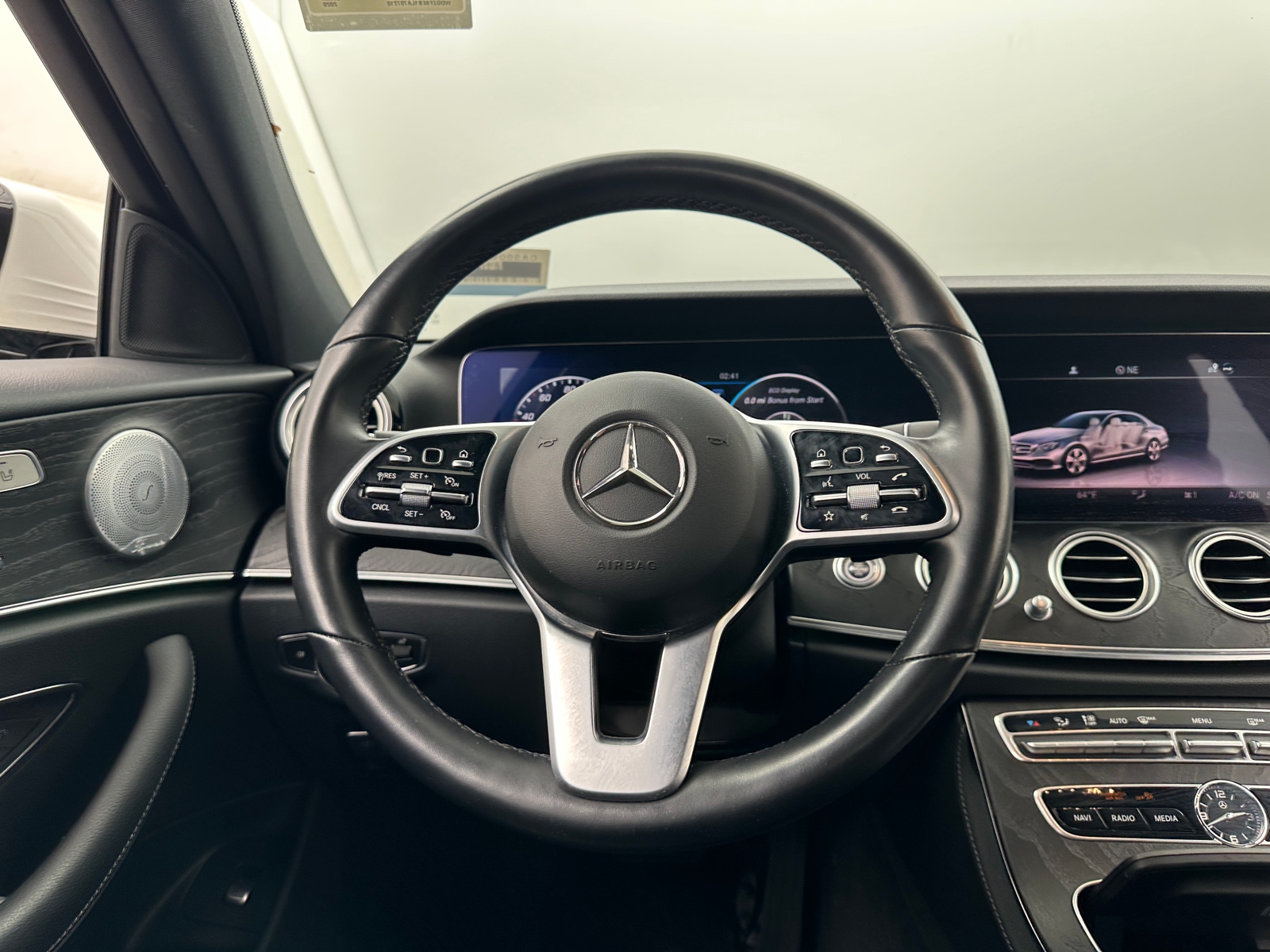 Thumbnail: 2020 Mercedes-Benz E-Class - 4