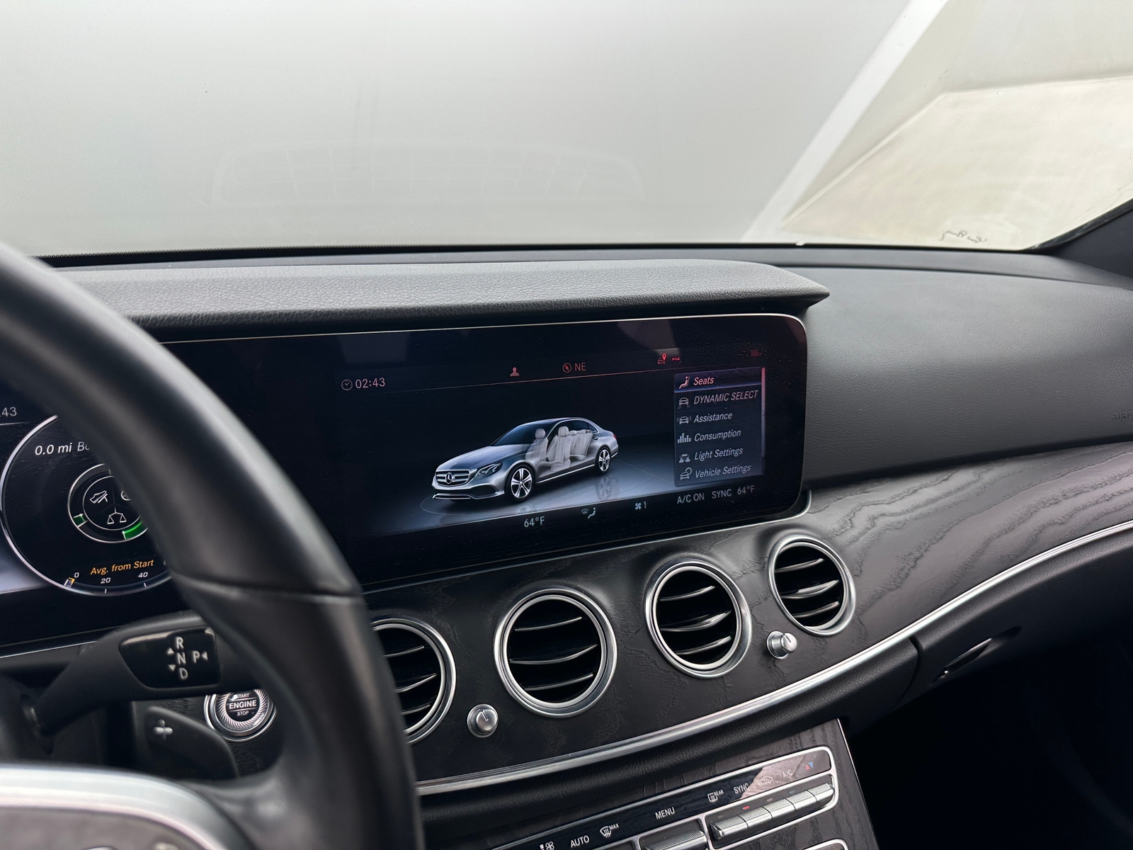 Thumbnail: 2020 Mercedes-Benz E-Class - 3