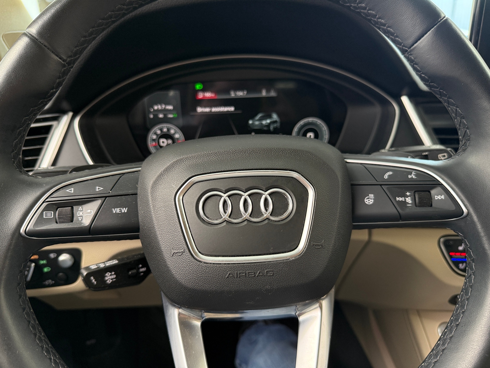 Thumbnail: 2021 Audi Q5 - 4