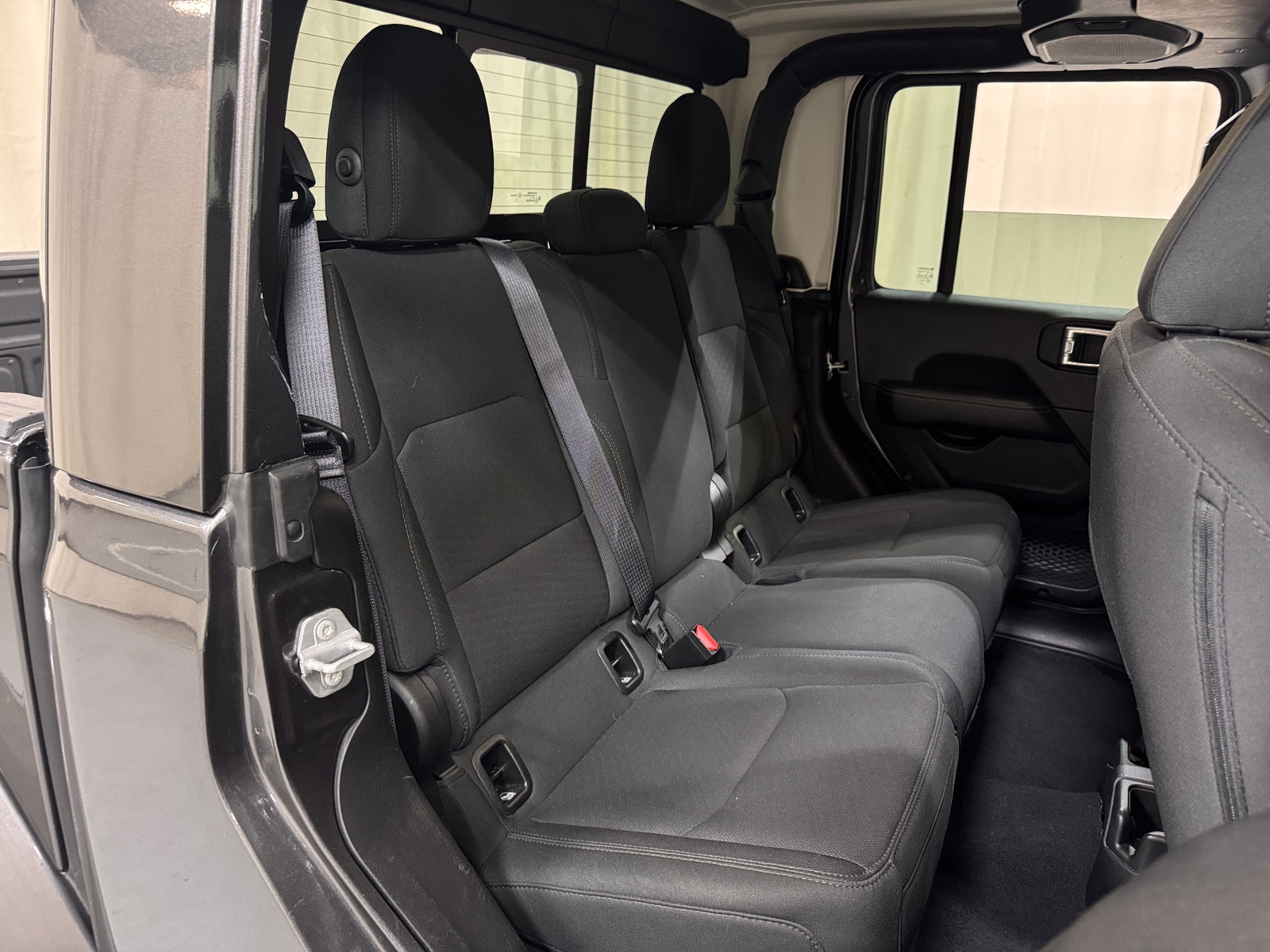 Thumbnail: 2023 Jeep Gladiator - 6