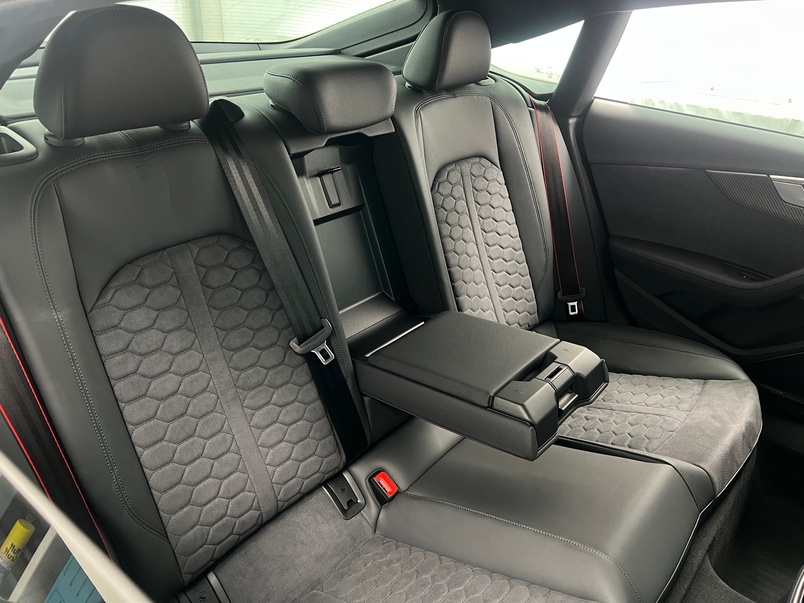 Thumbnail: 2024 Audi RS 5 - 5