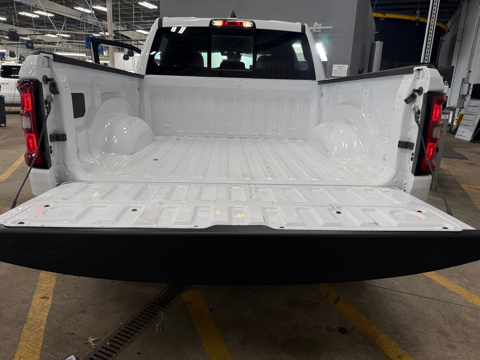 Thumbnail: 2025 RAM 1500 - 7