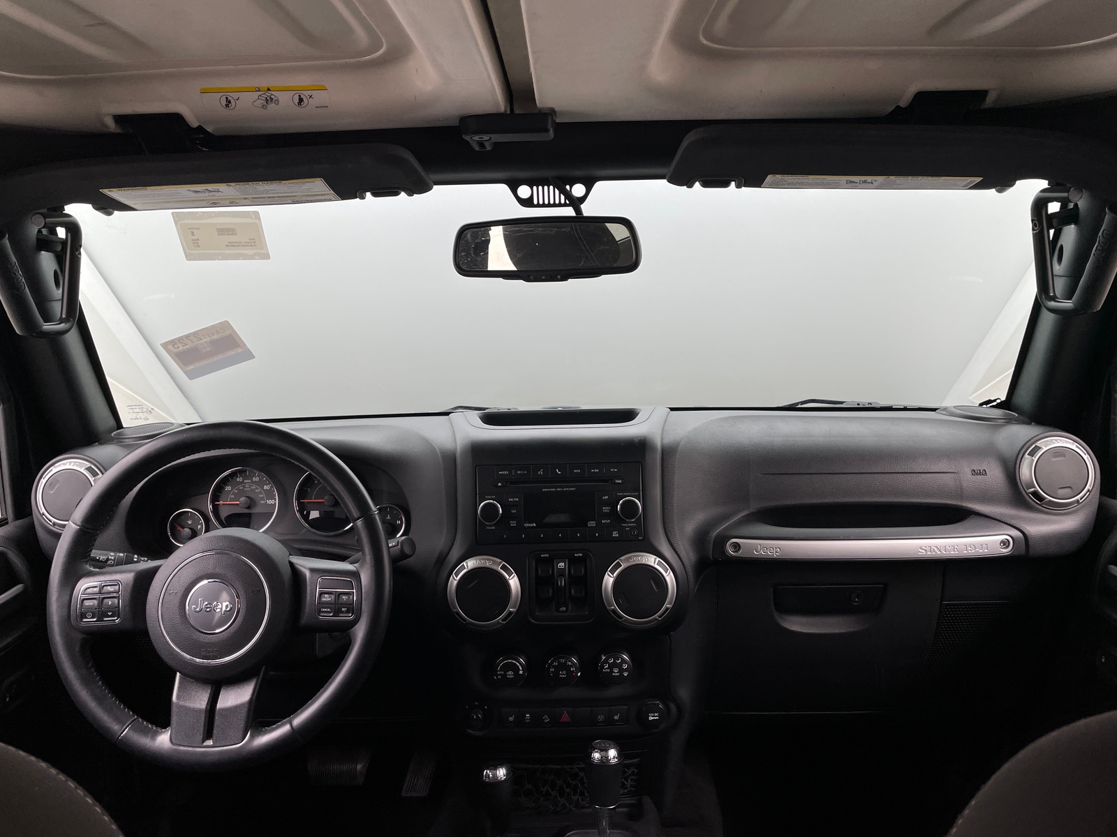 Thumbnail: 2017 Jeep Wrangler - 3