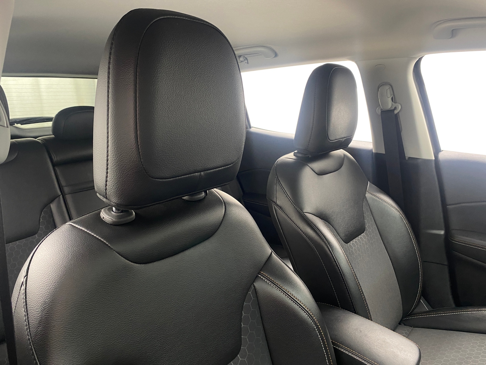 Thumbnail: 2019 Jeep Compass - 2