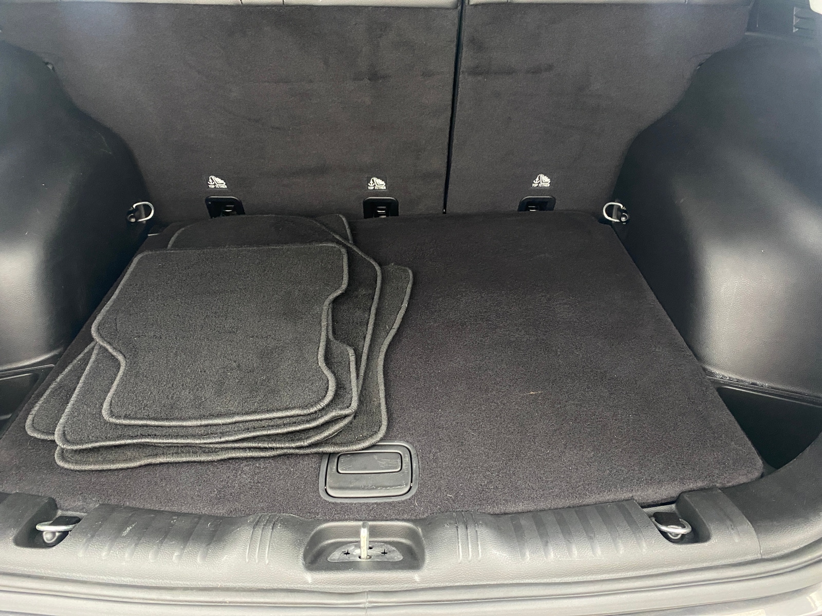 Thumbnail: 2019 Jeep Compass - 7