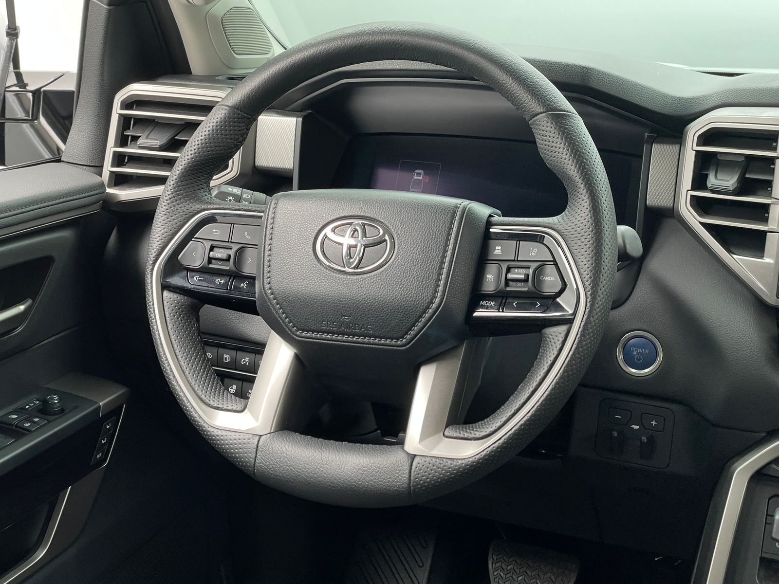 Thumbnail: 2023 Toyota Tundra - 4