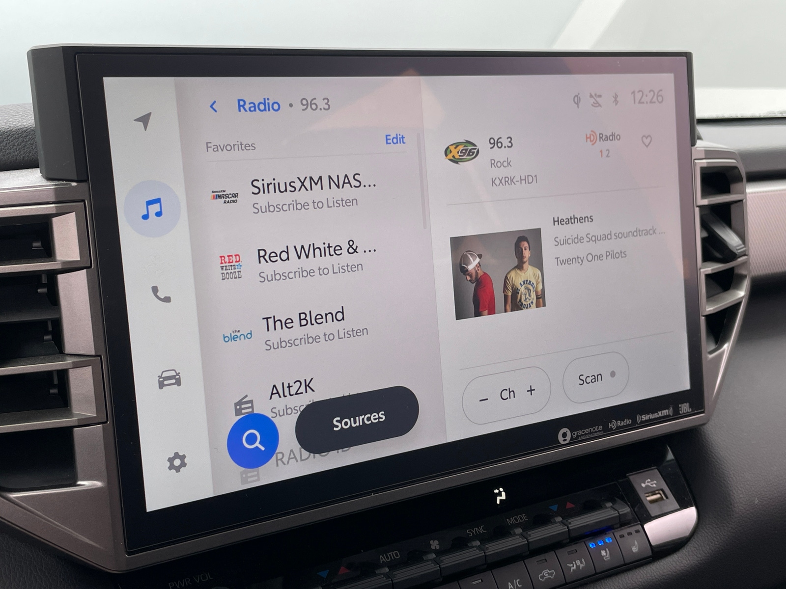 Thumbnail: 2023 Toyota Tundra - 3