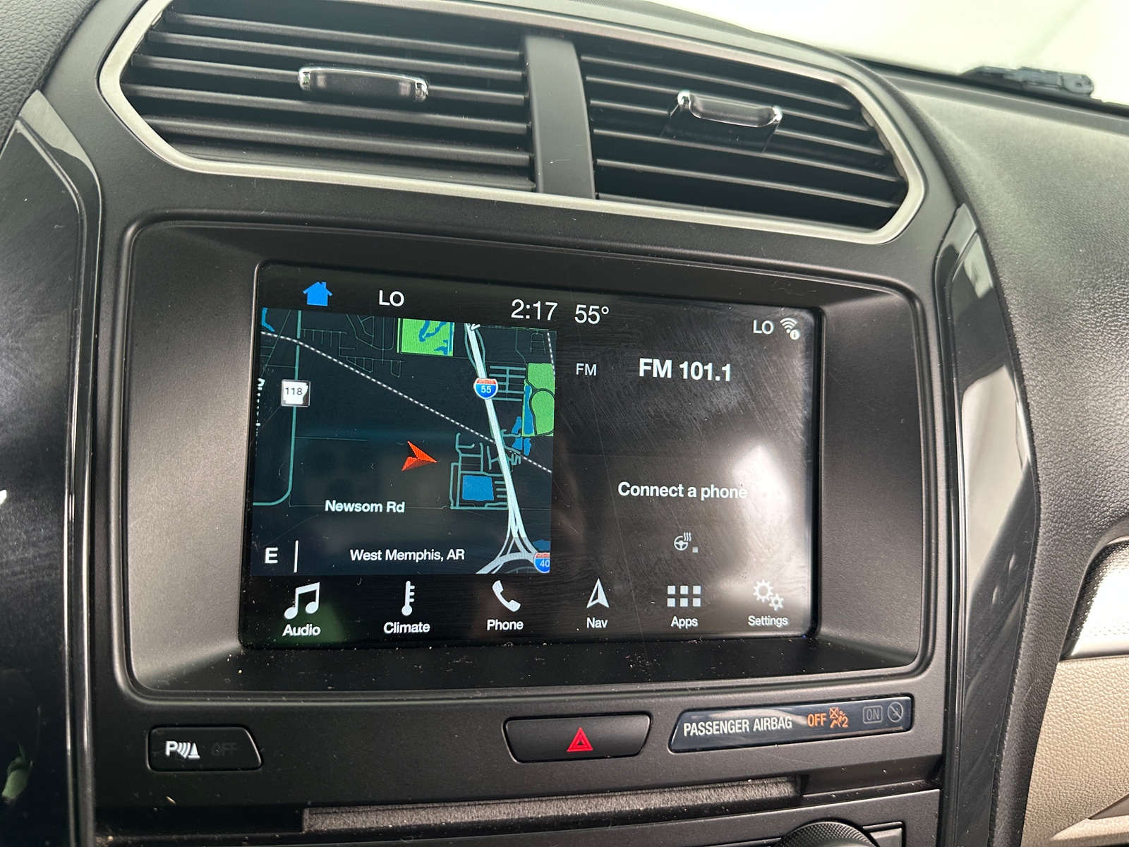 Thumbnail: 2018 Ford Explorer - 3