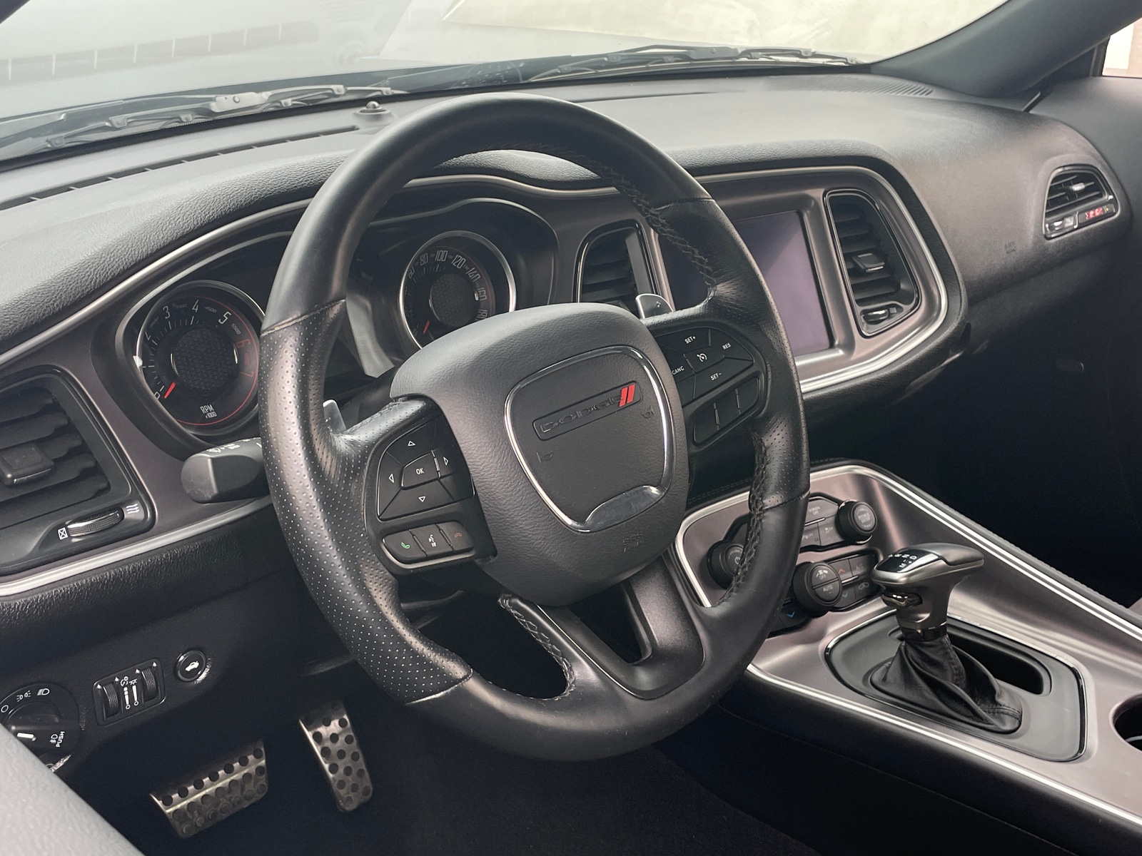 Thumbnail: 2022 Dodge Challenger - 4