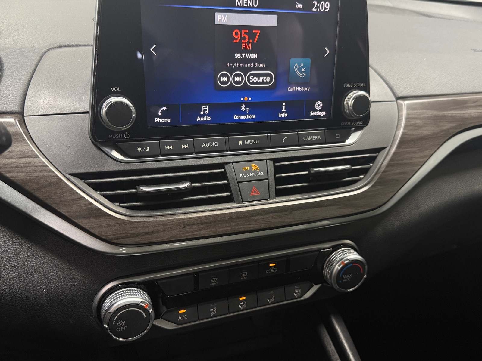 Thumbnail: 2025 Nissan Altima - 4