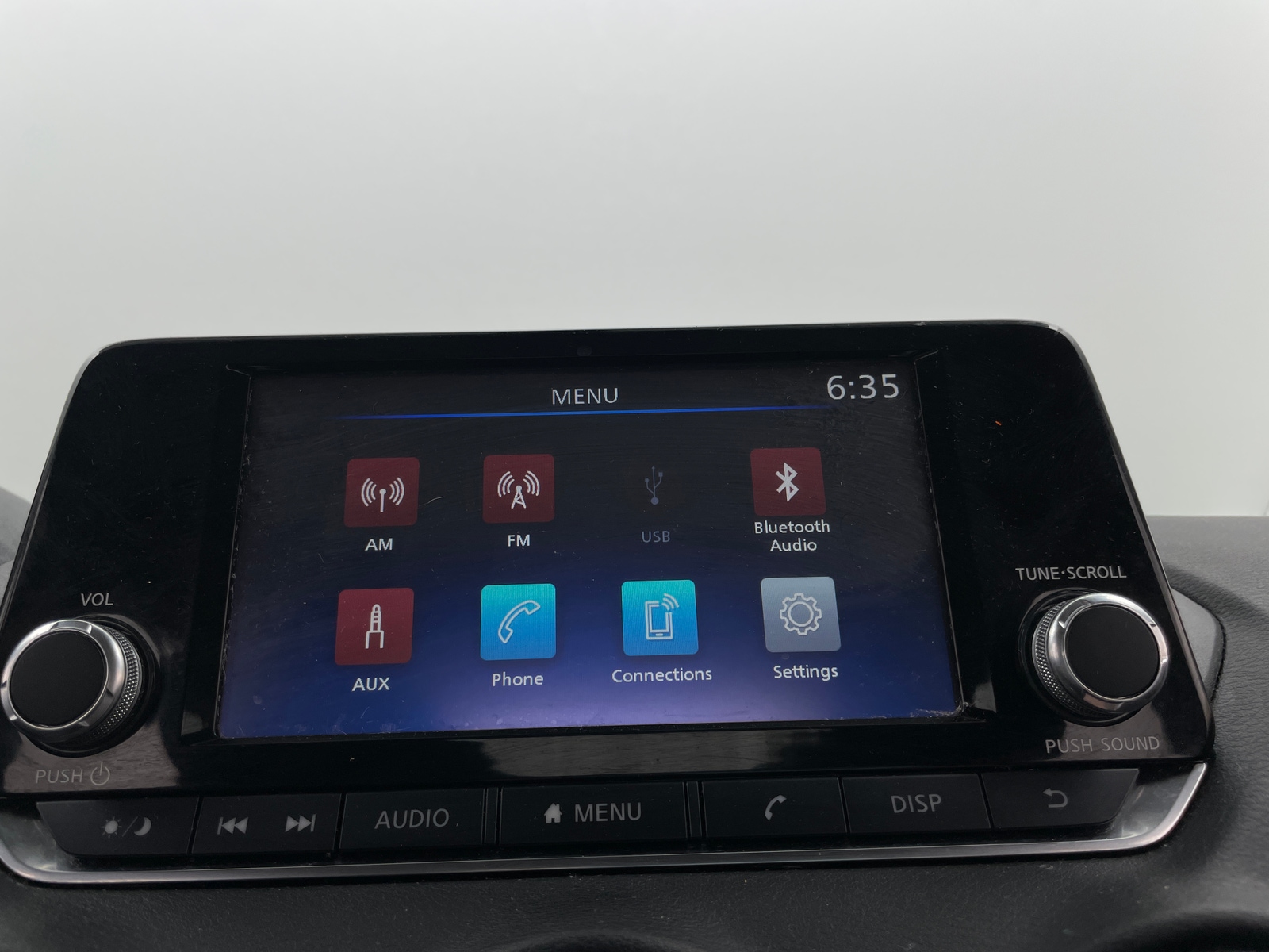 Thumbnail: 2023 Nissan Sentra - 4