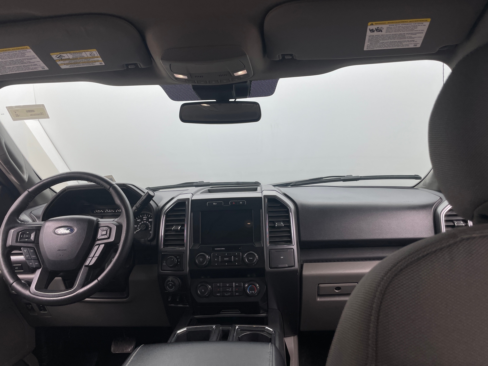 Thumbnail: 2019 Ford Econoline - 3