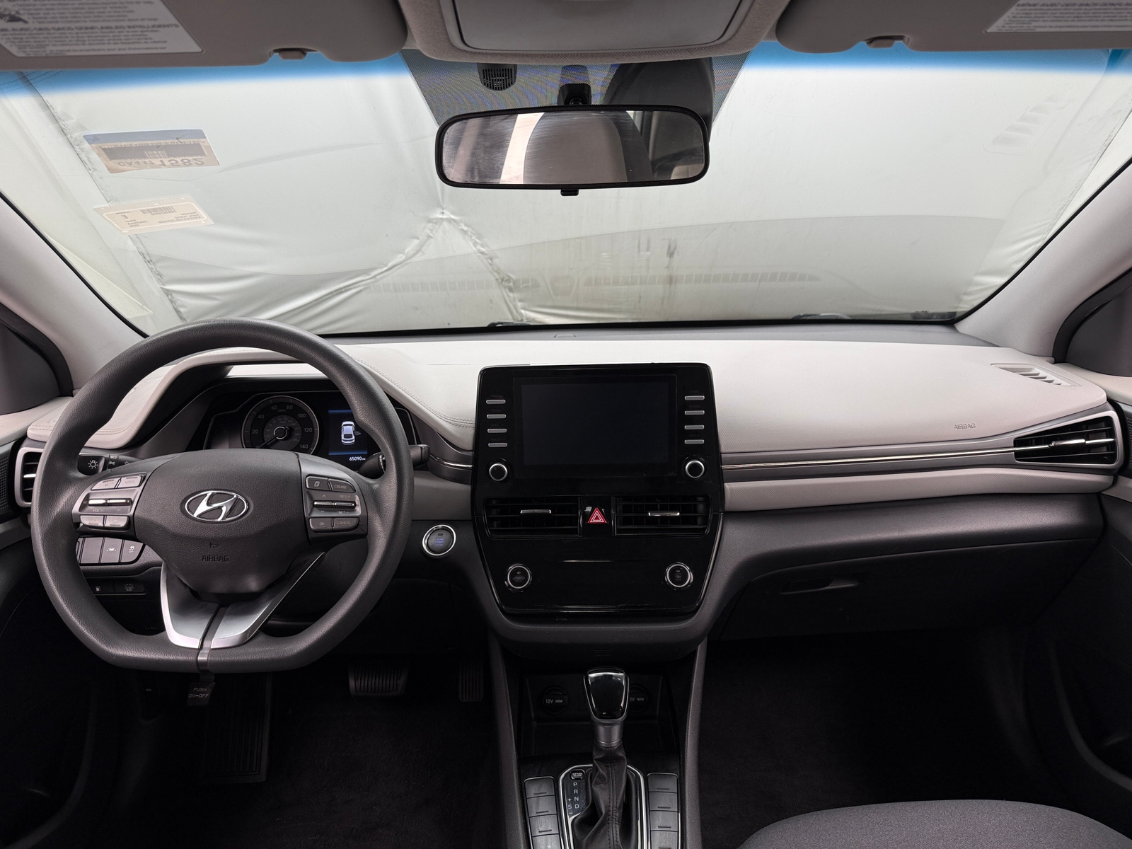 Thumbnail: 2020 Hyundai Ioniq - 3