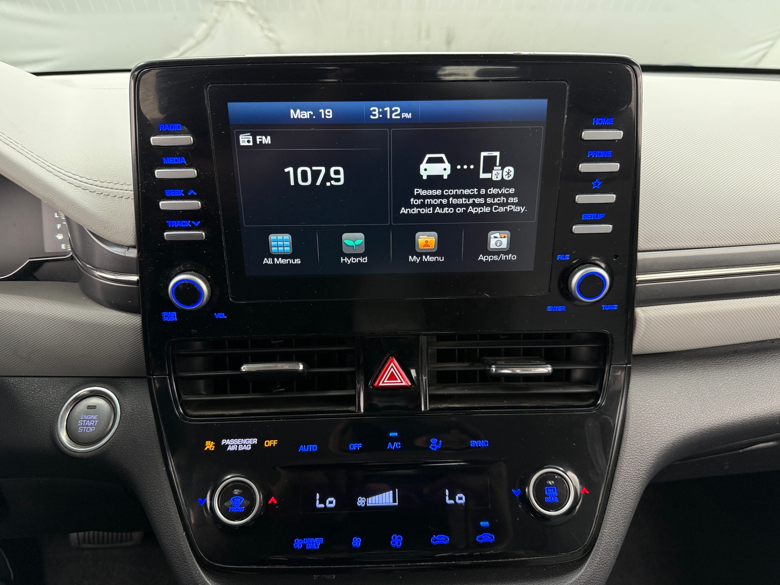 Thumbnail: 2020 Hyundai Ioniq - 4