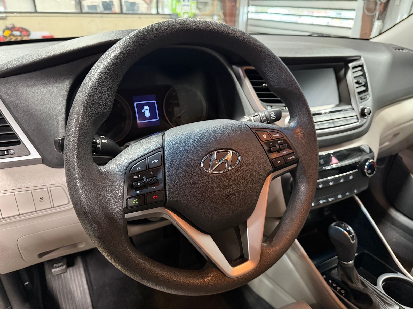 Thumbnail: 2018 Hyundai Tucson - 5