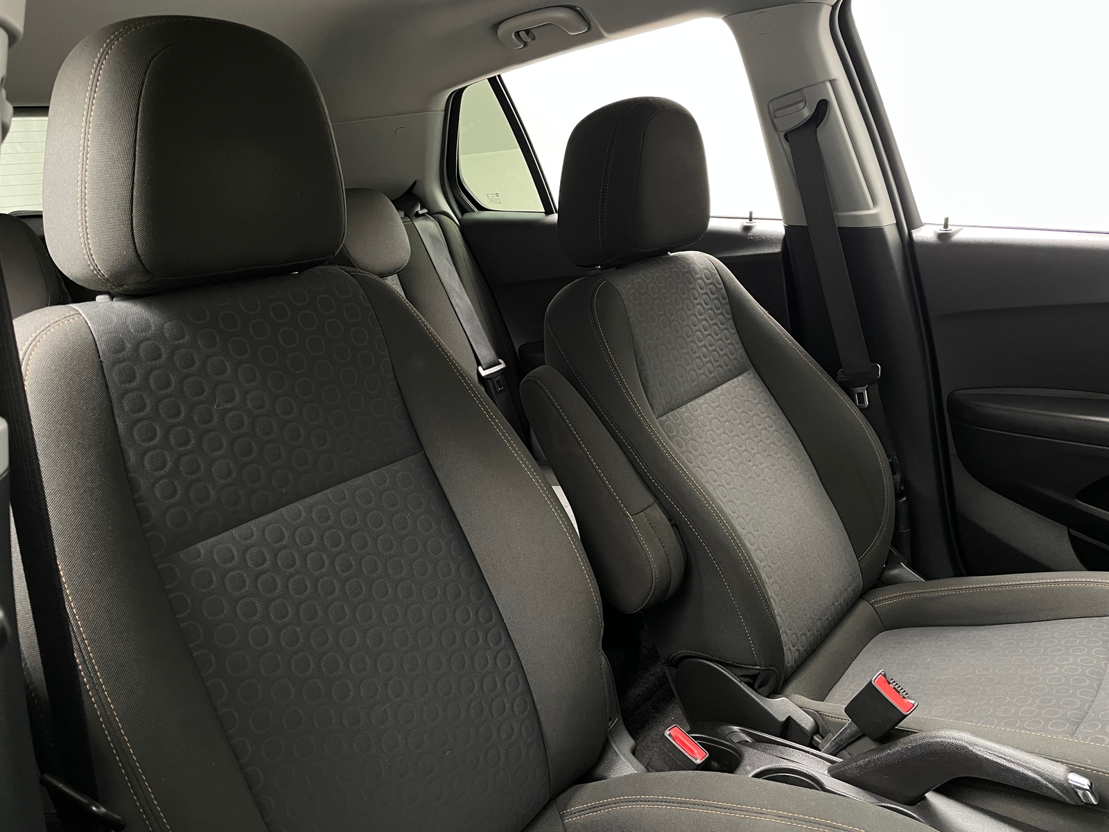 Thumbnail: 2020 Chevrolet Trax - 2