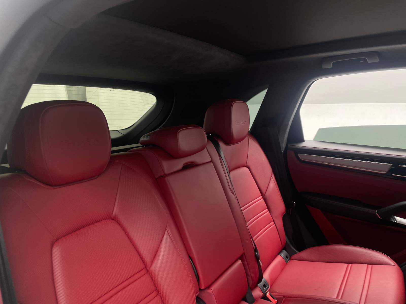 Thumbnail: 2021 Porsche Cayenne - 5