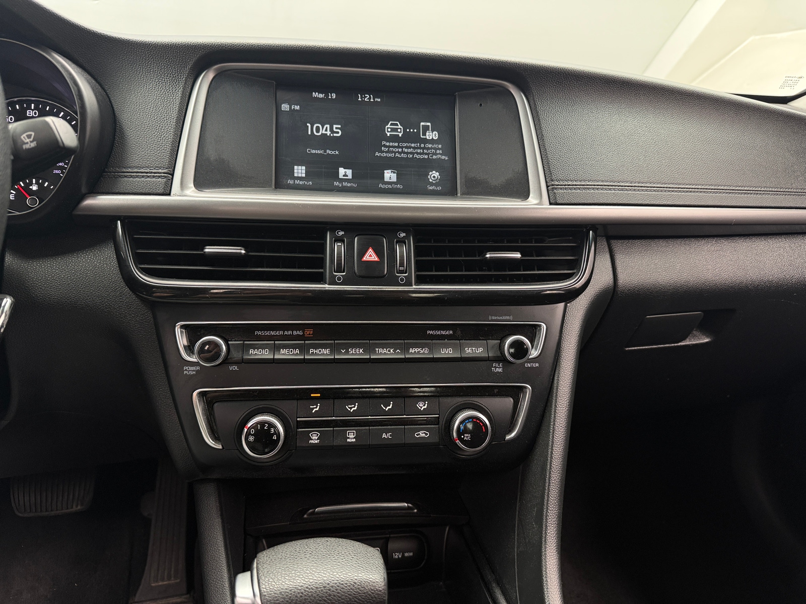 Thumbnail: 2018 Kia Optima - 4