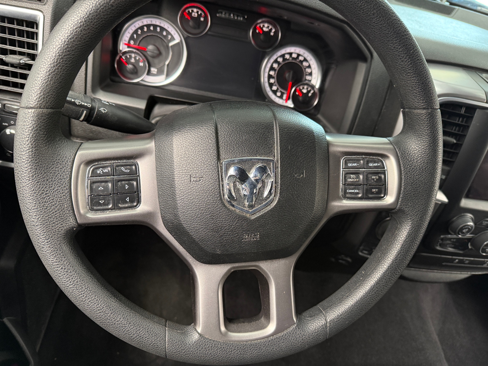 Thumbnail: 2022 RAM 1500 Classic - 5