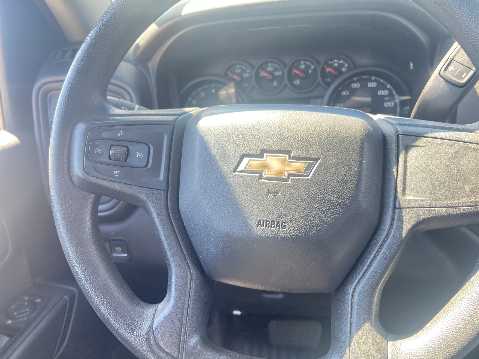 Thumbnail: 2022 Chevrolet Silverado 3500 - 5