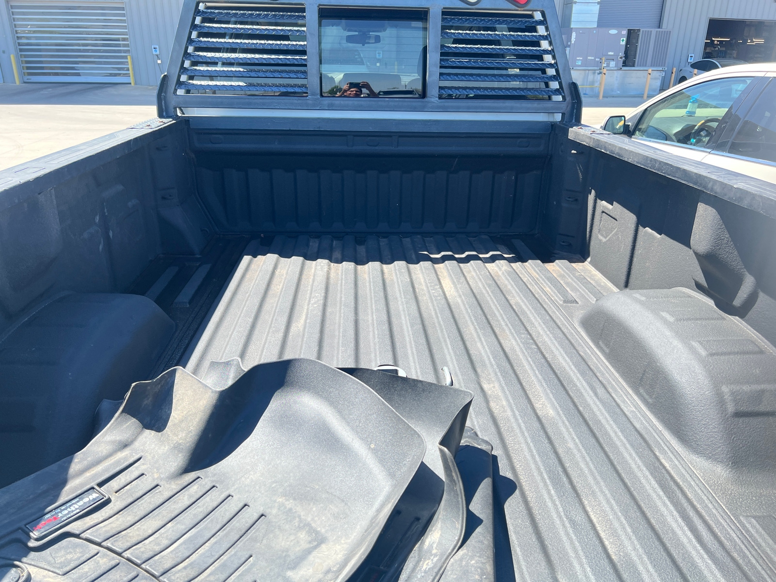 Thumbnail: 2022 Chevrolet Silverado 3500 - 7