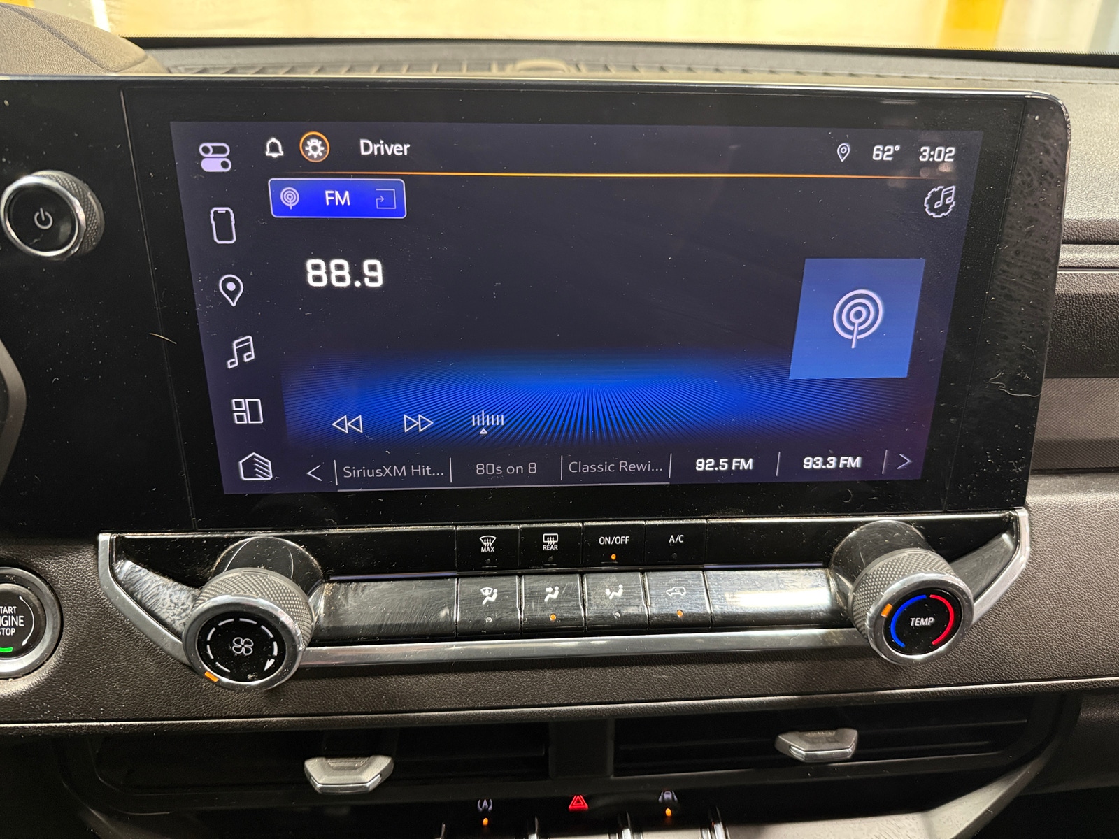 Thumbnail: 2024 Chevrolet Colorado - 4