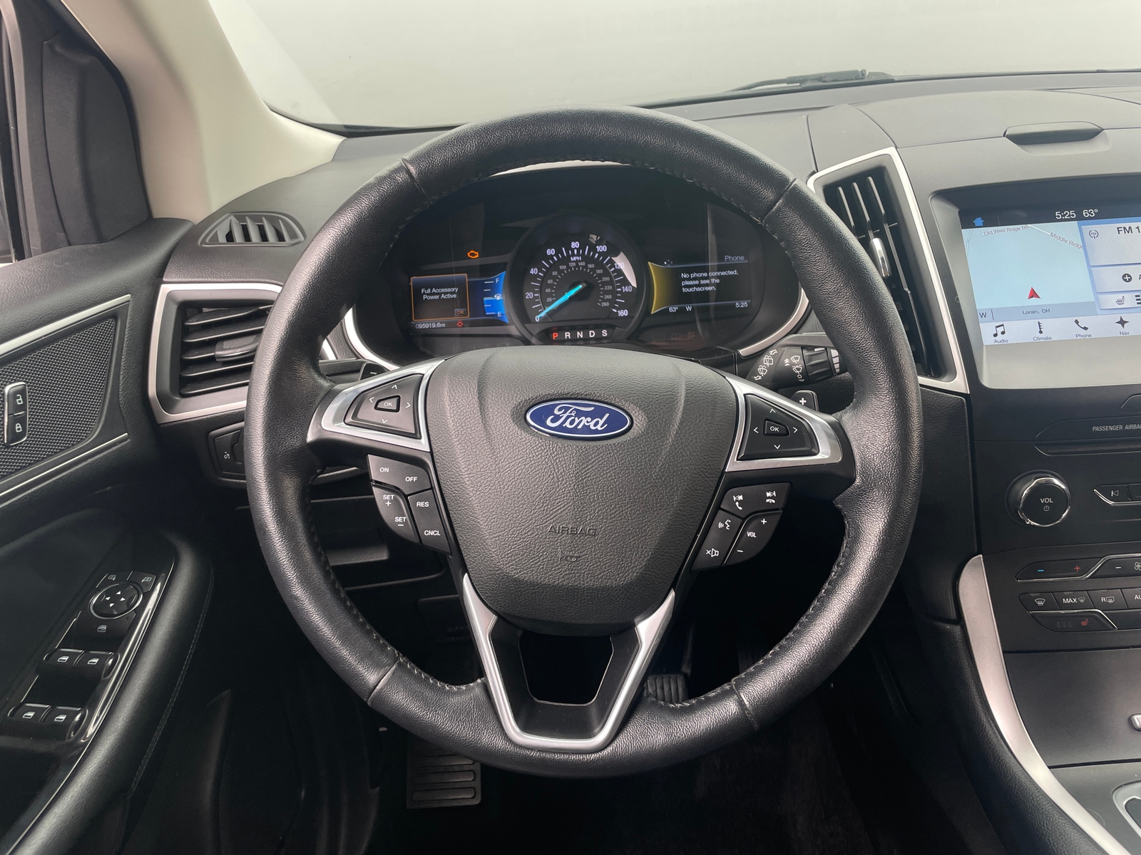 Thumbnail: 2016 Ford Edge - 4