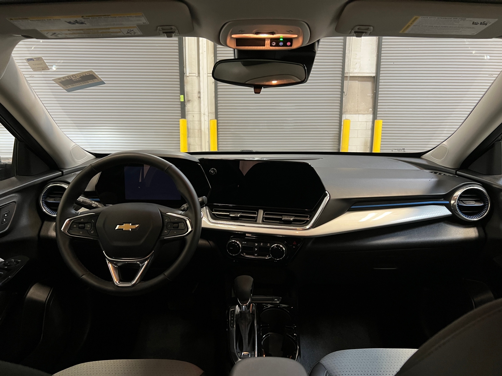 Thumbnail: 2025 Chevrolet Trax - 3