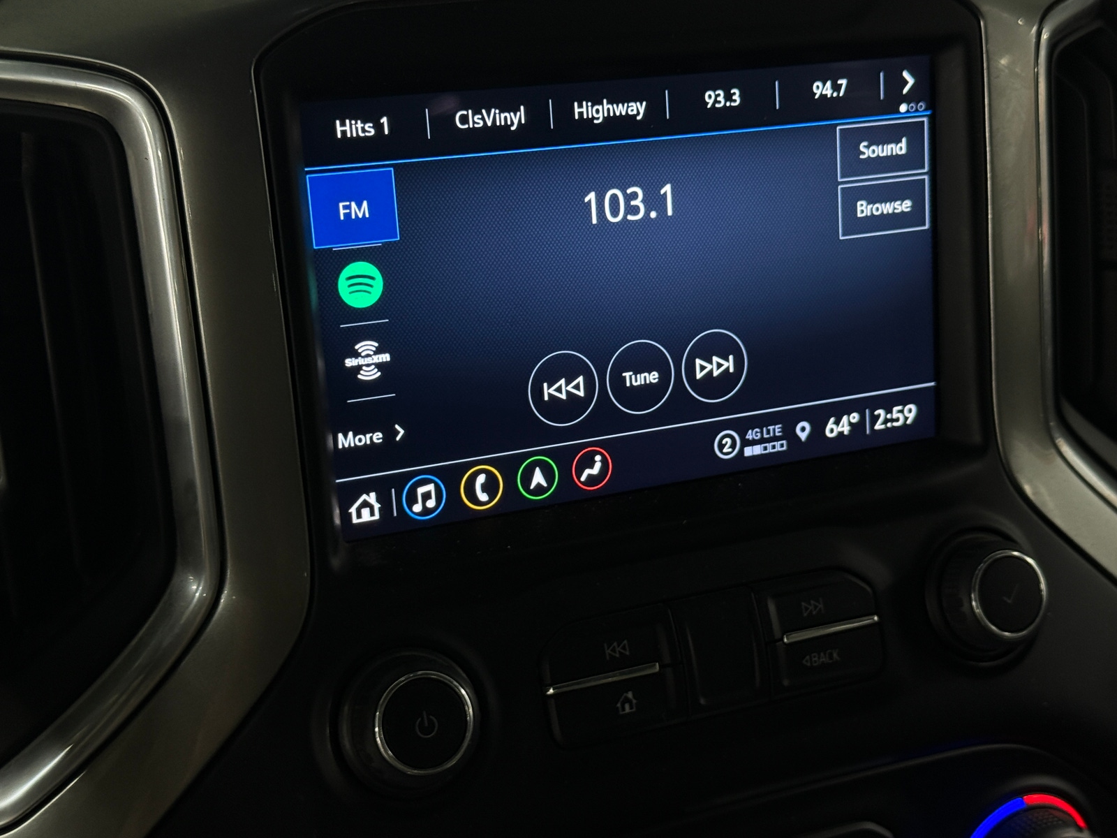 Thumbnail: 2022 Chevrolet Silverado 3500 - 3