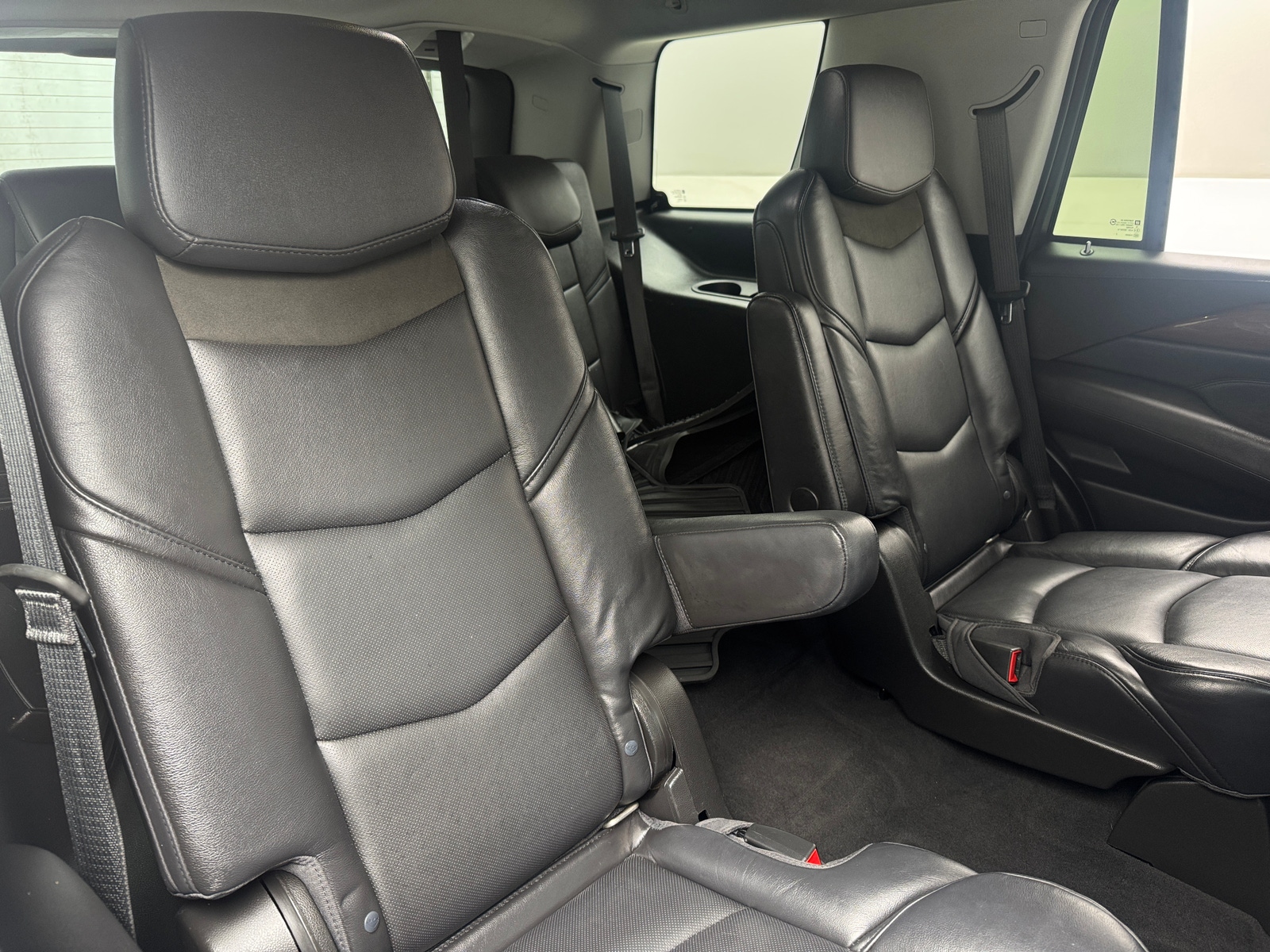 Thumbnail: 2018 Cadillac Escalade - 5