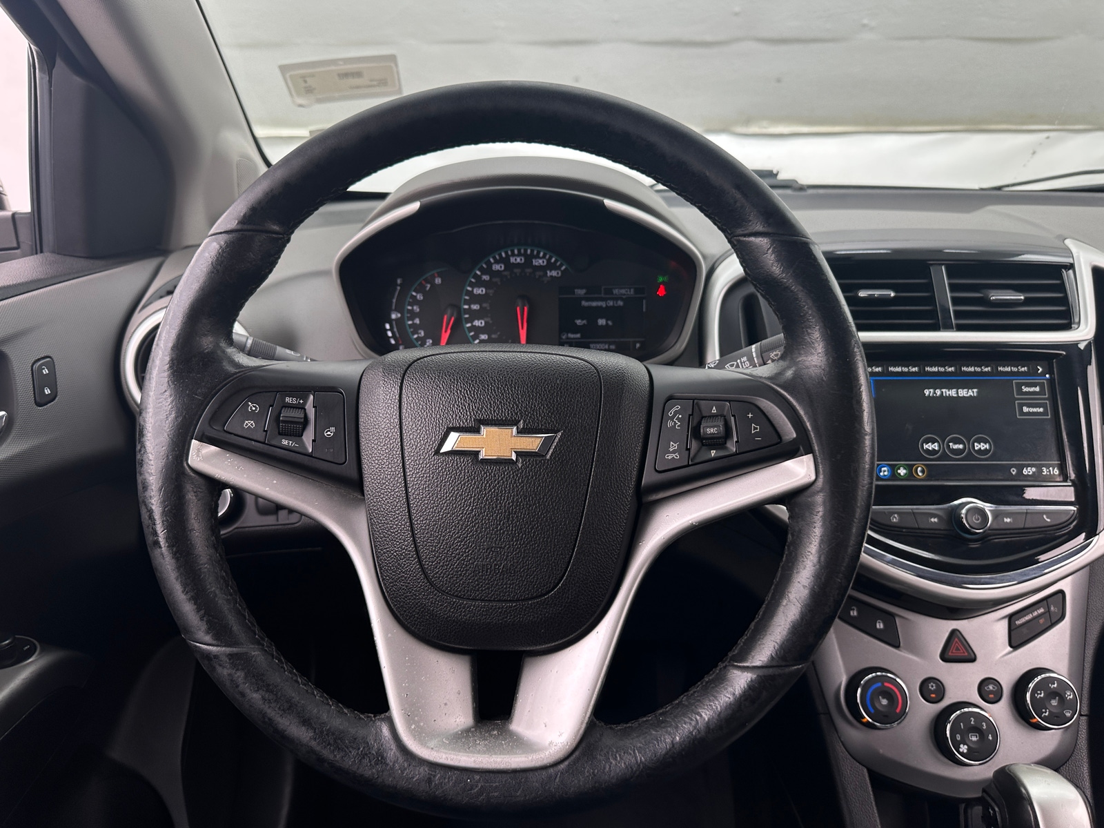 Thumbnail: 2018 Chevrolet Sonic - 4