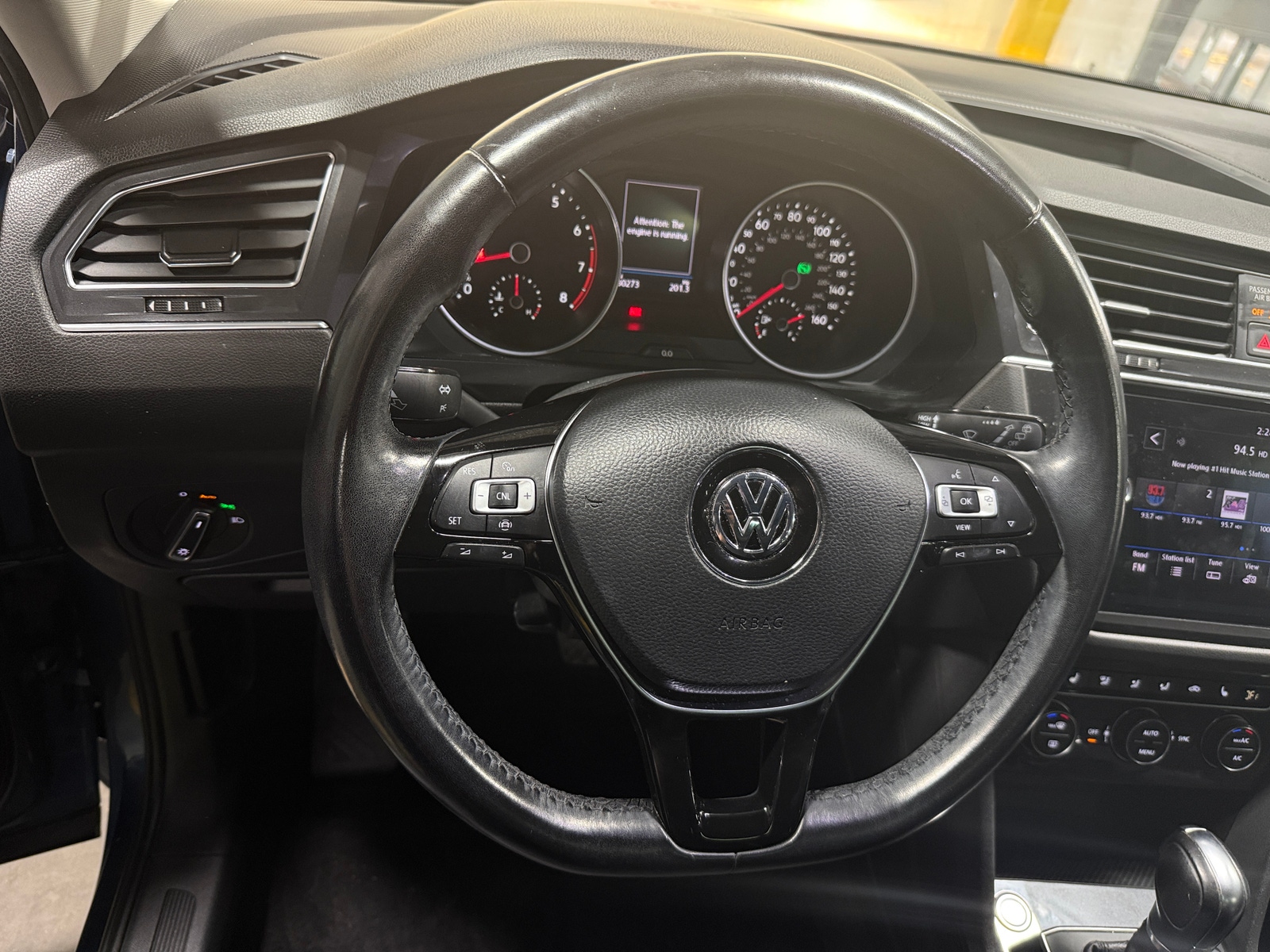 Thumbnail: 2019 Volkswagen Tiguan - 4