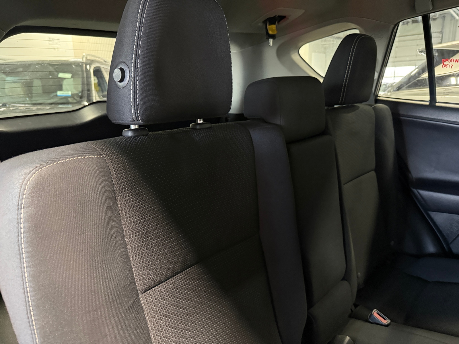 Thumbnail: 2018 Toyota RAV4 - 6