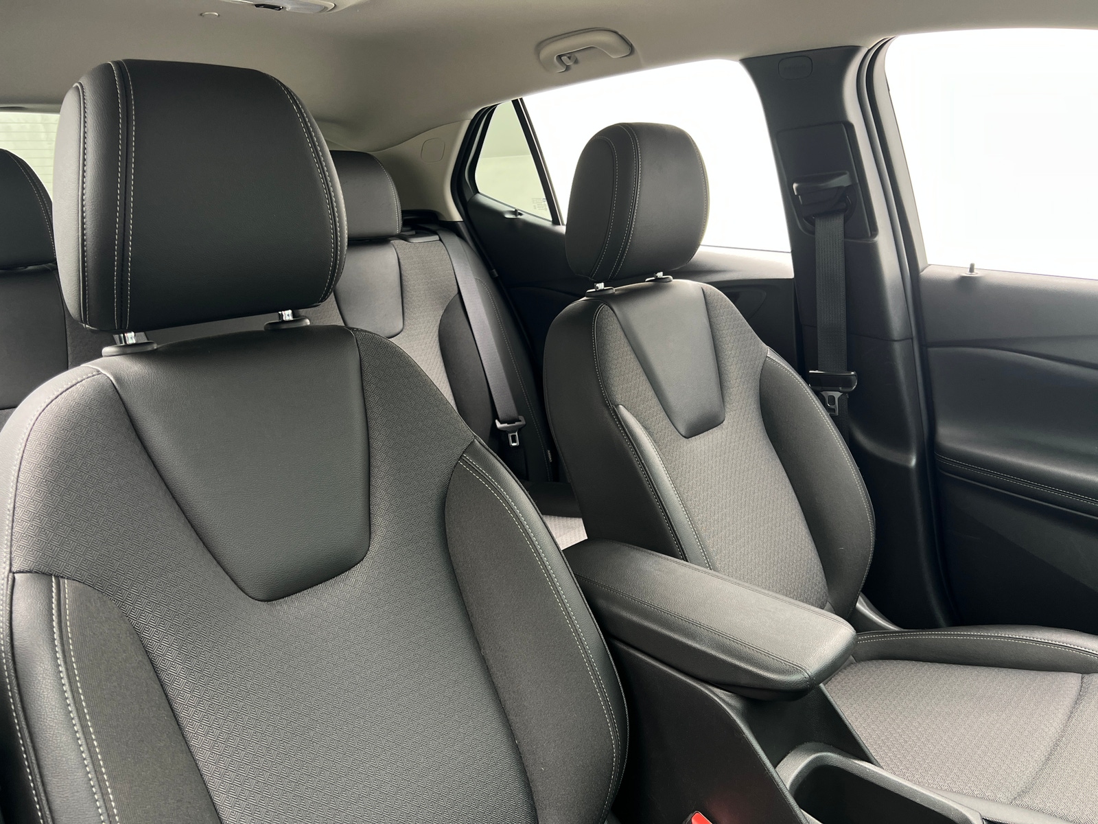 Thumbnail: 2025 Buick Encore GX - 2