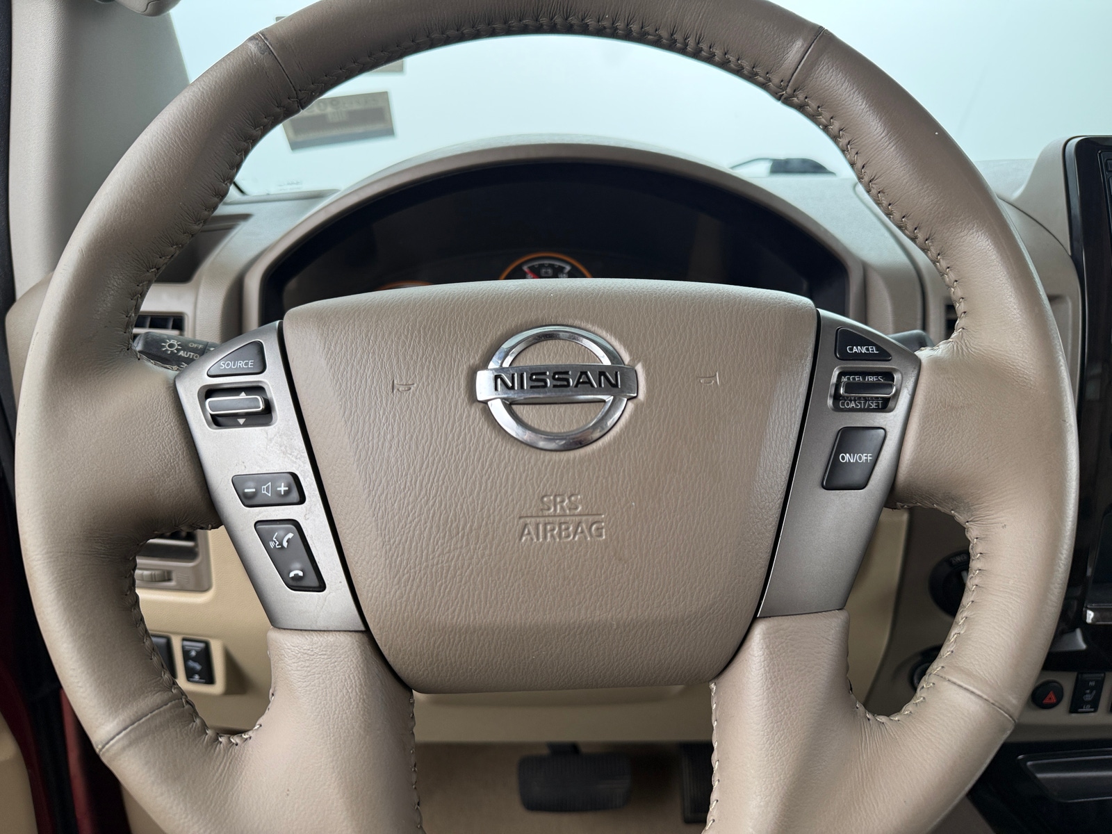 Thumbnail: 2015 Nissan Titan - 4