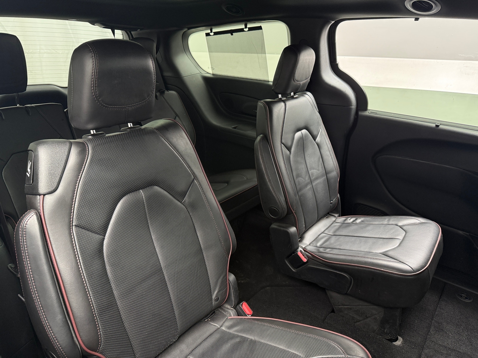 Thumbnail: 2020 Chrysler Pacifica - 5