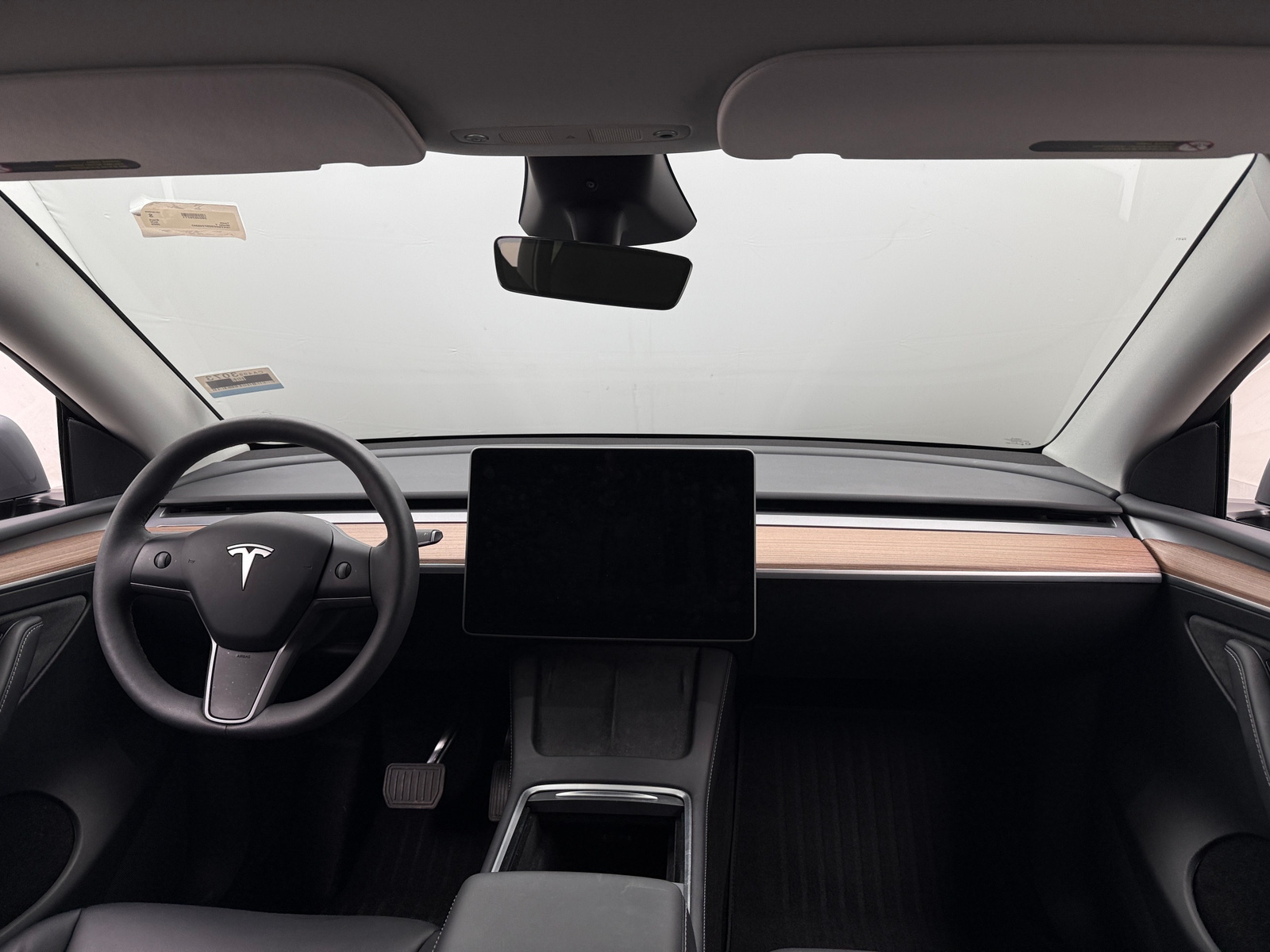 Thumbnail: 2025 Tesla Model Y - 2