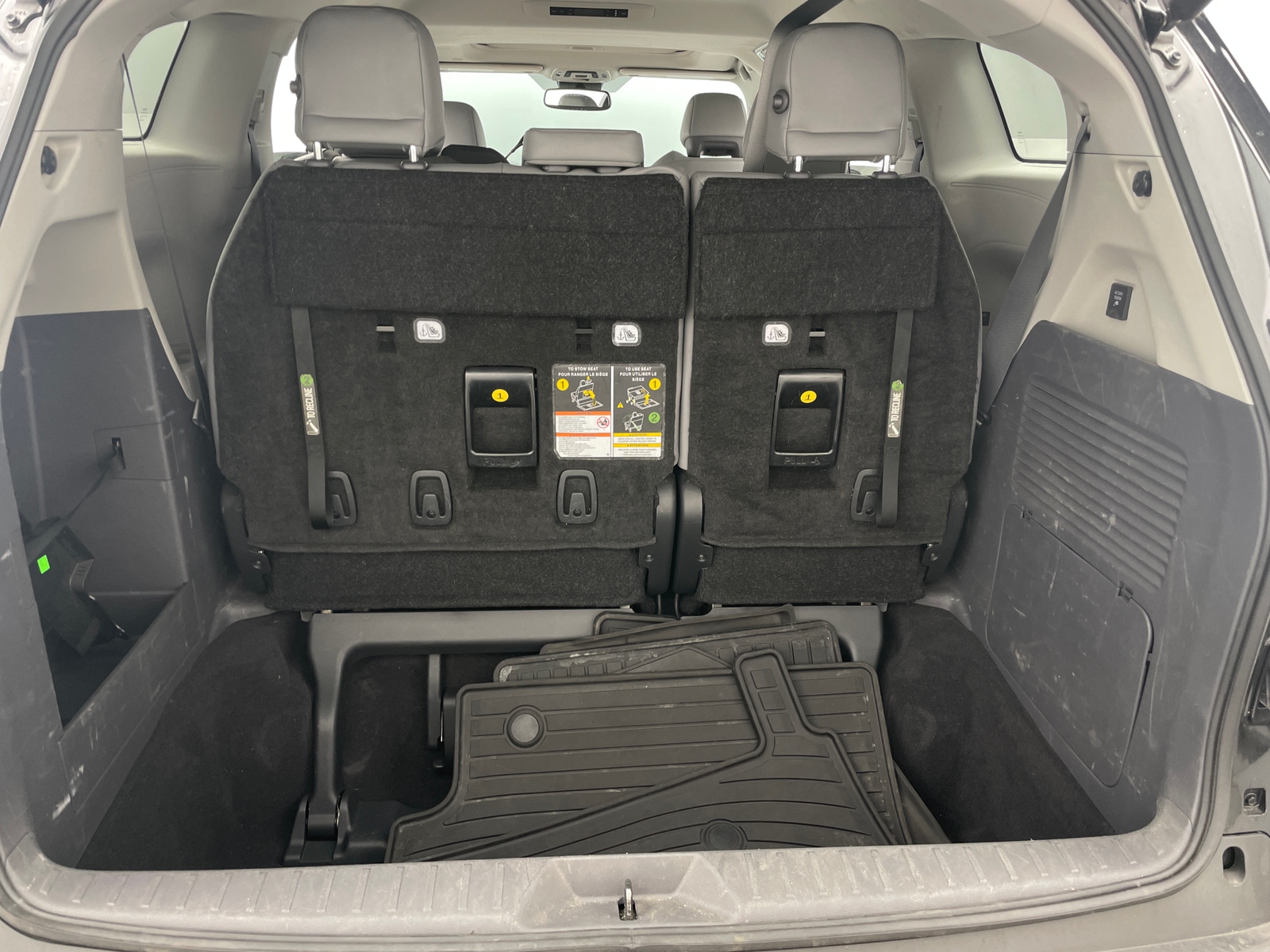 Thumbnail: 2024 Toyota Sienna - 6