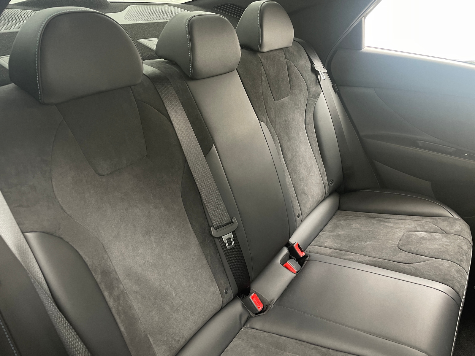 Thumbnail: 2025 Hyundai Elantra - 5