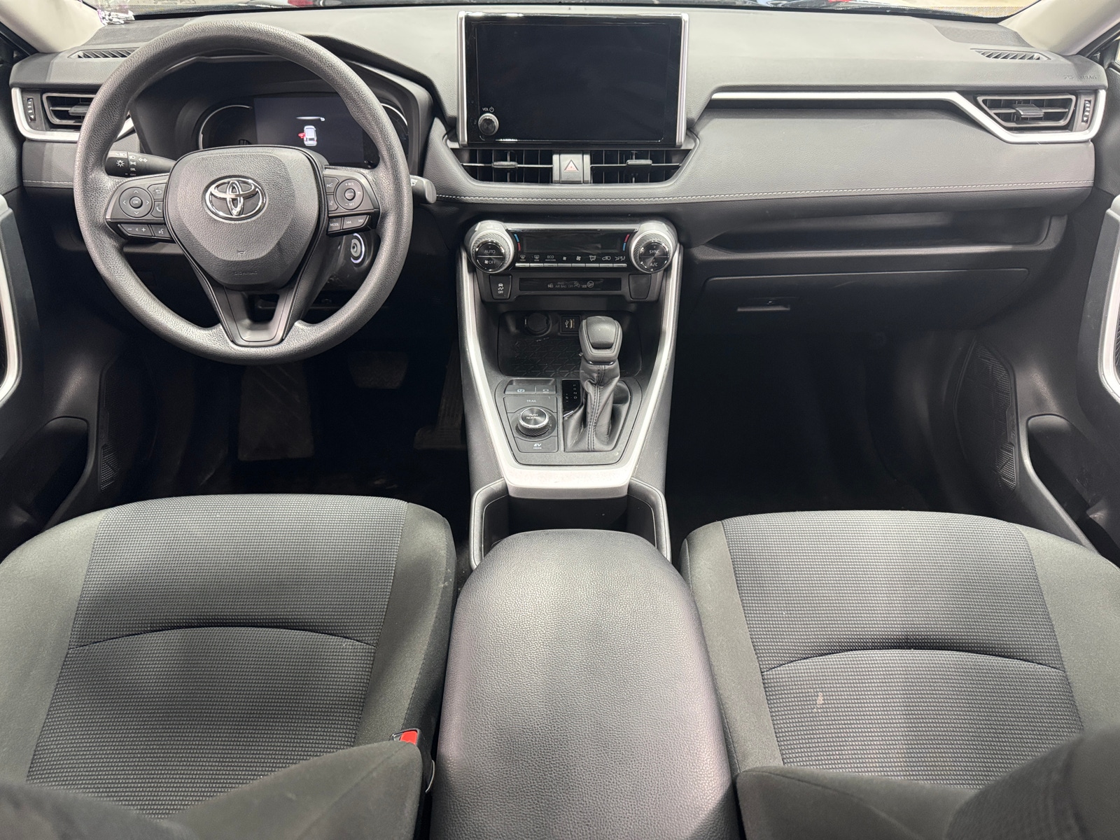 Thumbnail: 2025 Toyota RAV4 - 3