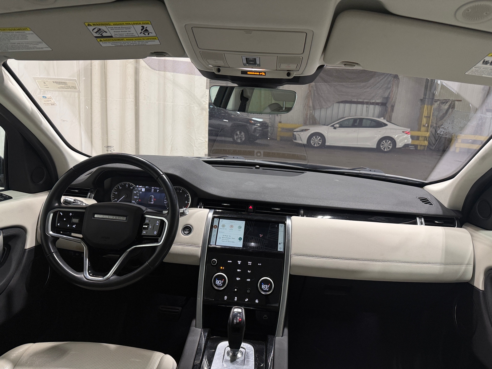 Thumbnail: 2021 Land Rover Discovery Sport - 2