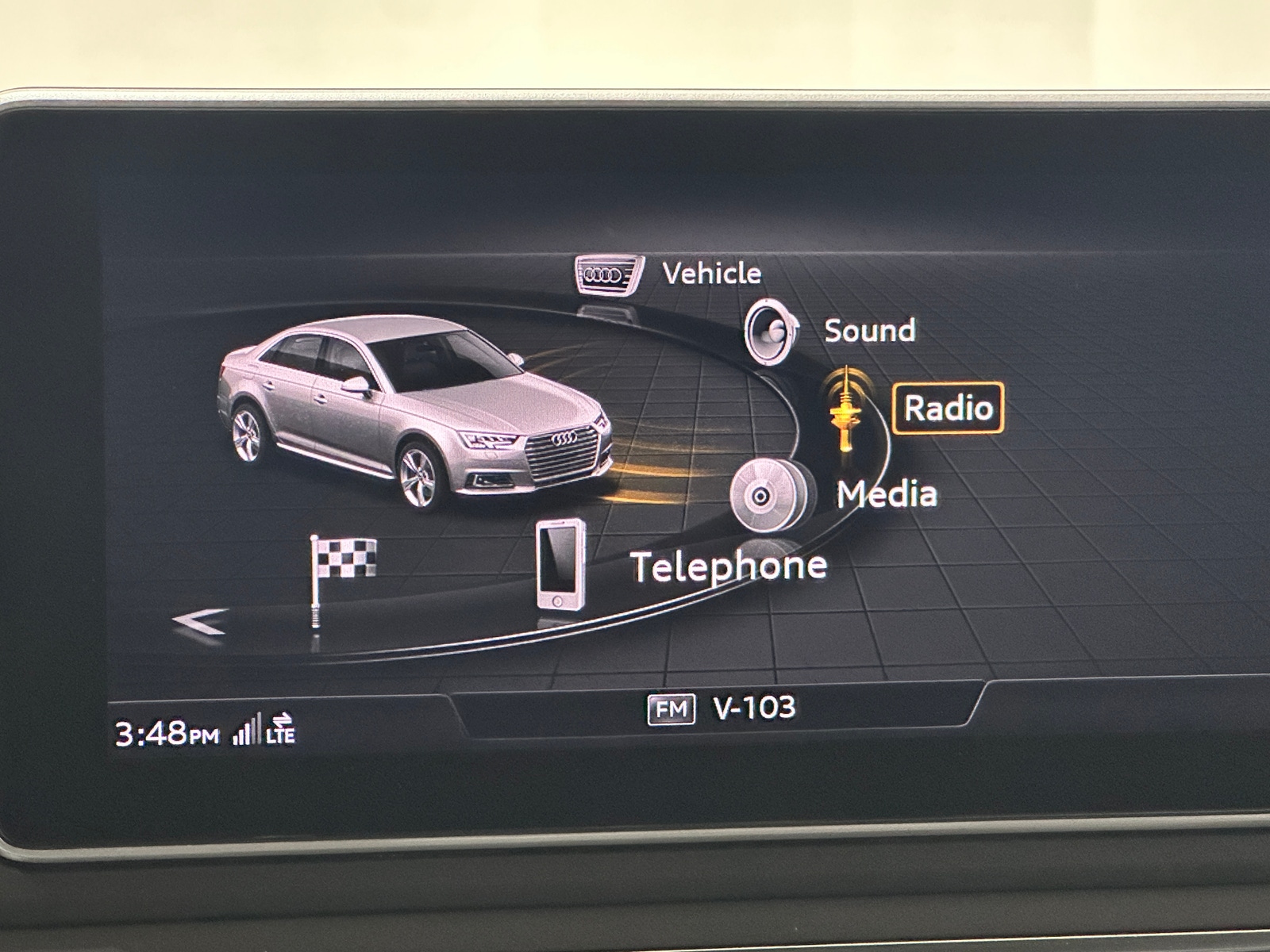 Thumbnail: 2019 Audi A4 - 3