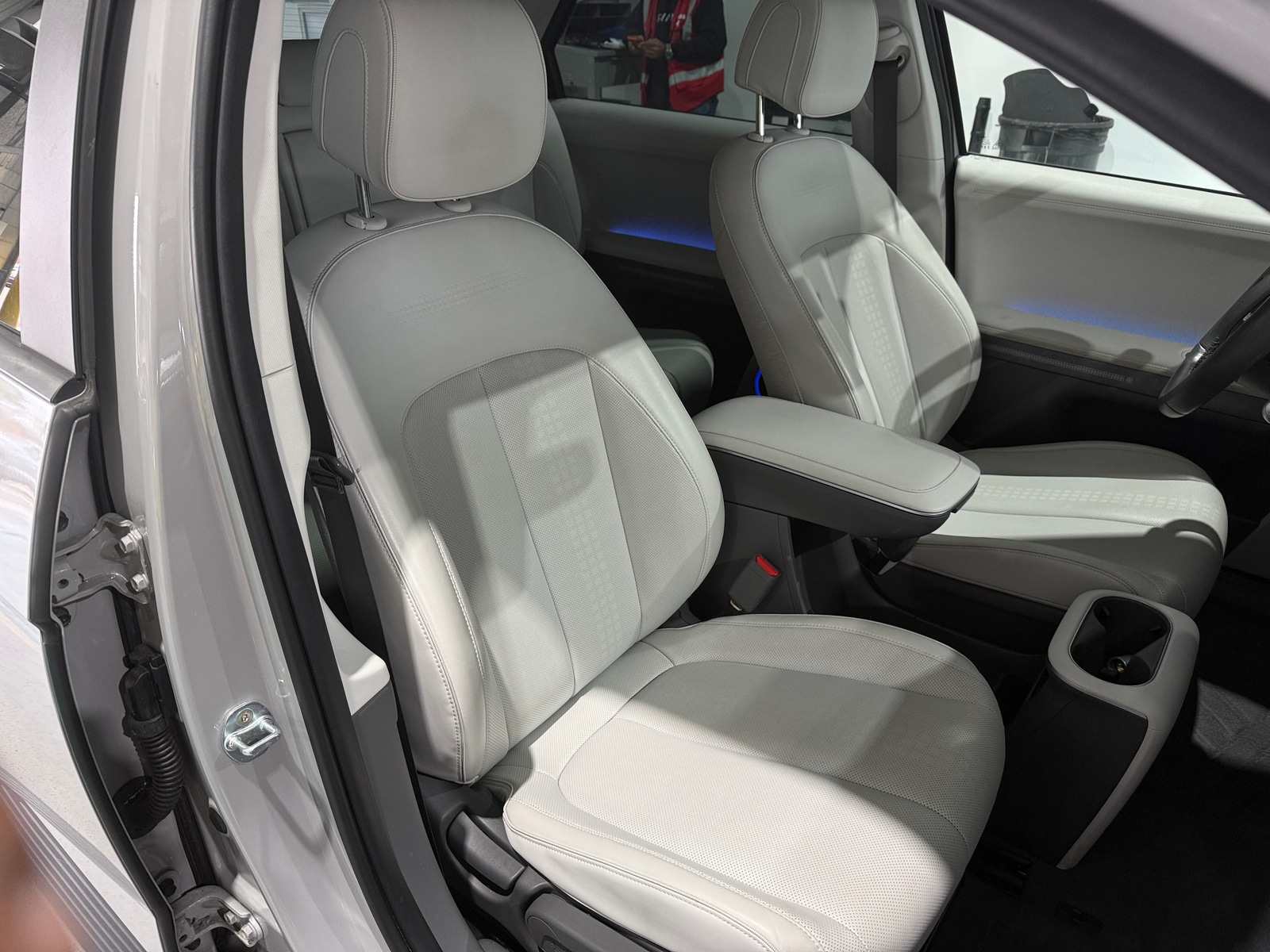 Thumbnail: 2023 Hyundai Ioniq 5 - 2