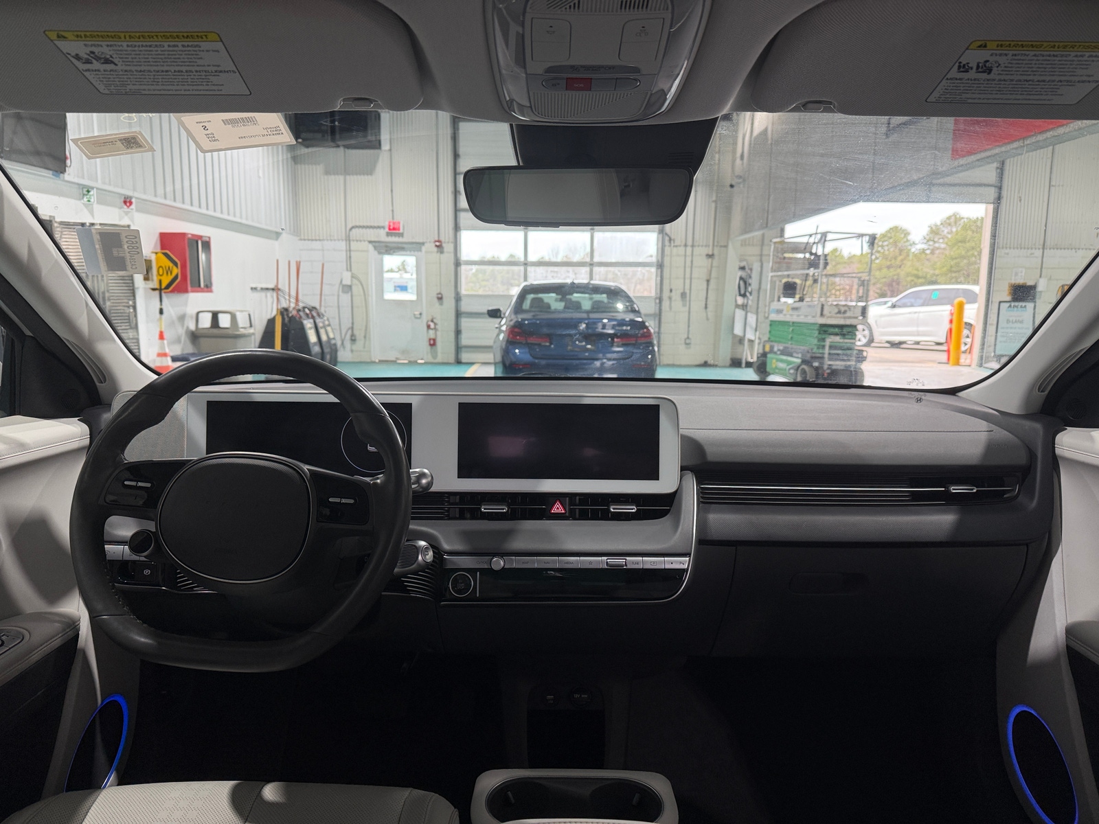 Thumbnail: 2023 Hyundai Ioniq 5 - 3