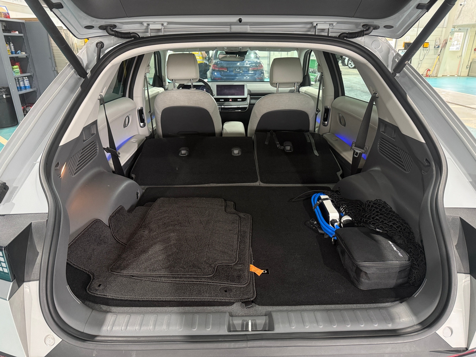 Thumbnail: 2023 Hyundai Ioniq 5 - 7