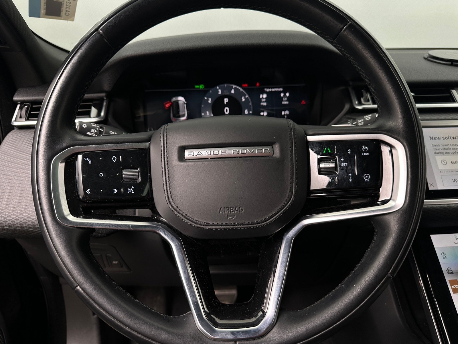 Thumbnail: 2023 Land Rover Range Rover Velar - 4