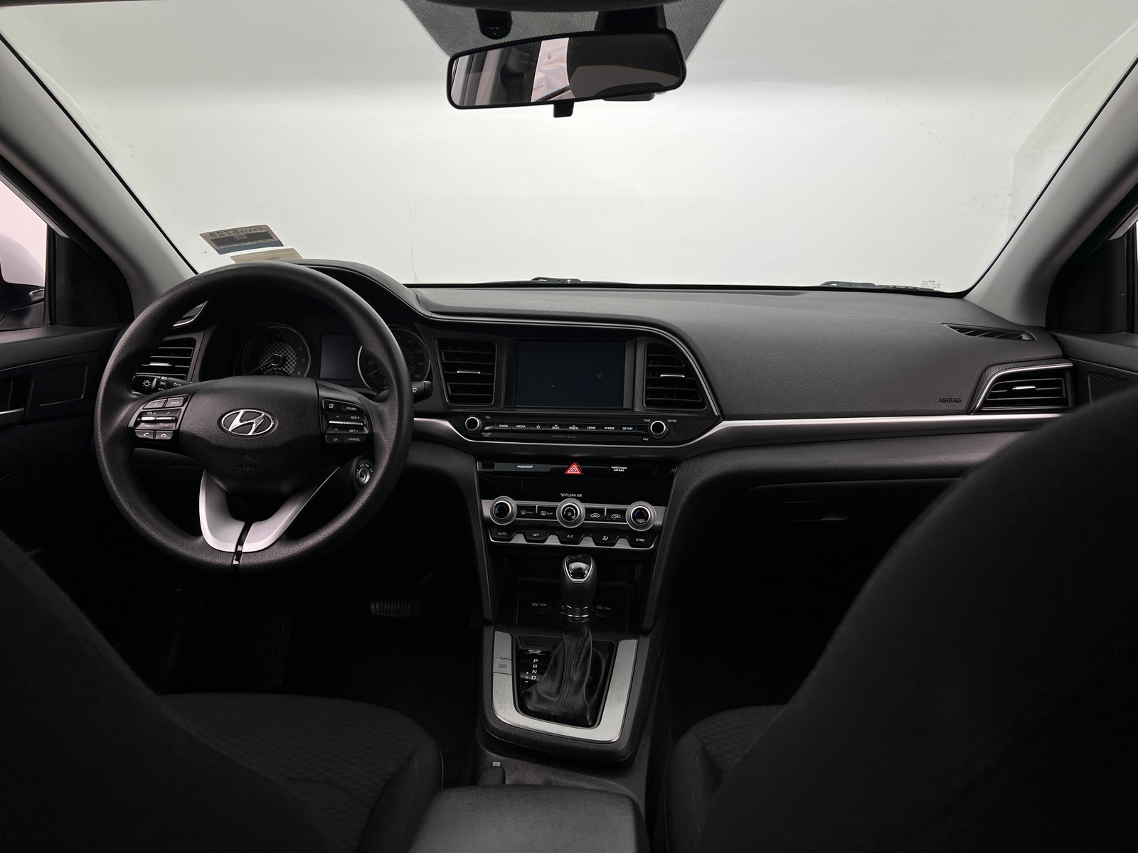 Thumbnail: 2020 Hyundai Elantra - 3