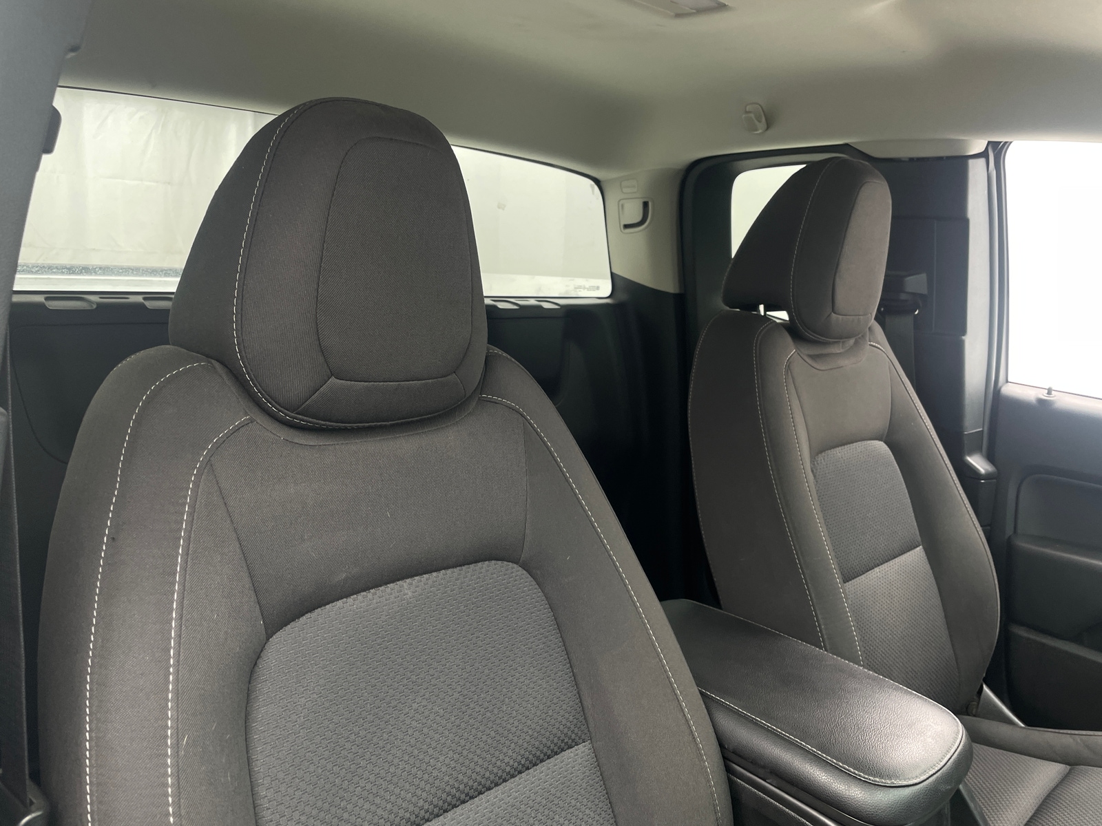 Thumbnail: 2022 Chevrolet Colorado - 2